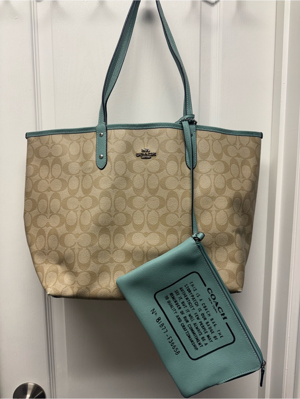 Coach reversible city Tote with pouch